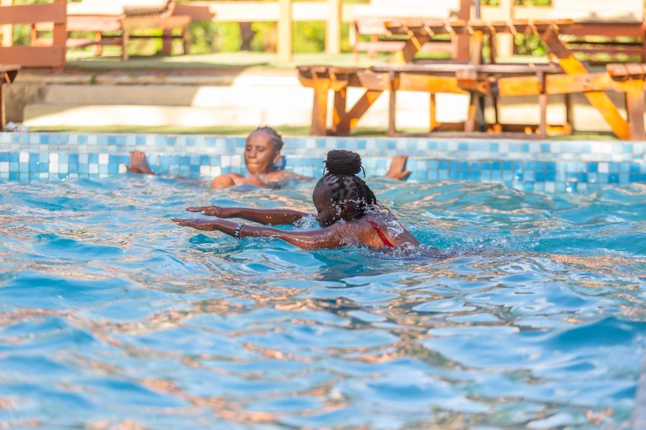 Prideinn Mara Camp & Cottages Talek Екстер'єр фото